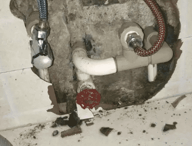 永平卫生间漏水维修公司专业为您介绍下永平查漏水的服务流程是怎么样的。首先需求找专业的师傅走效